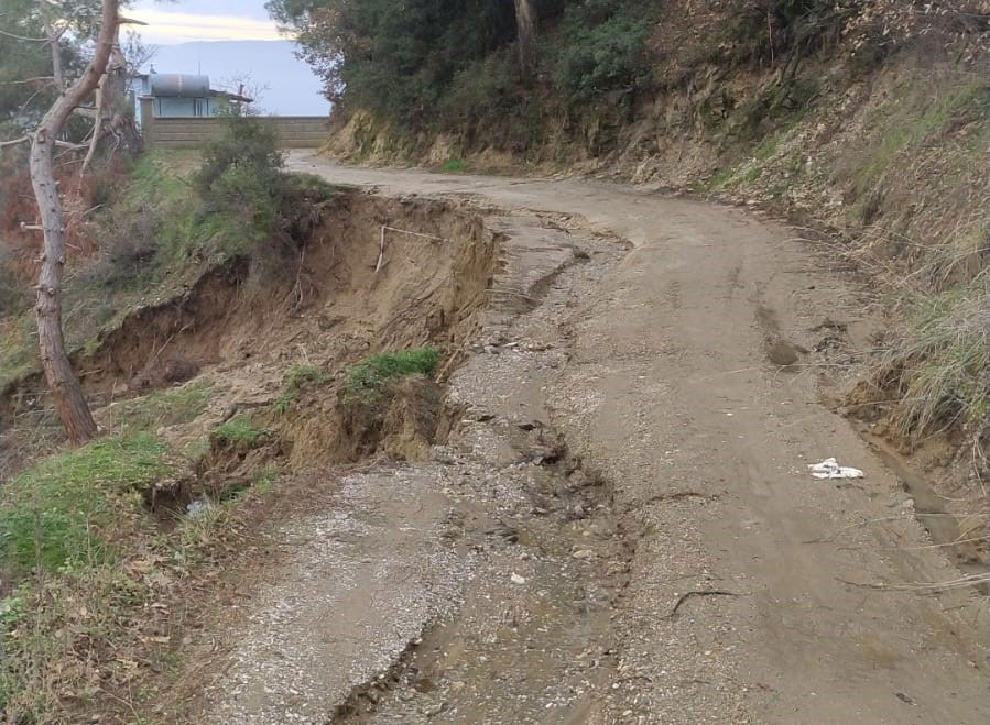 Denizli Buldan Bozuk Yol Yagis1