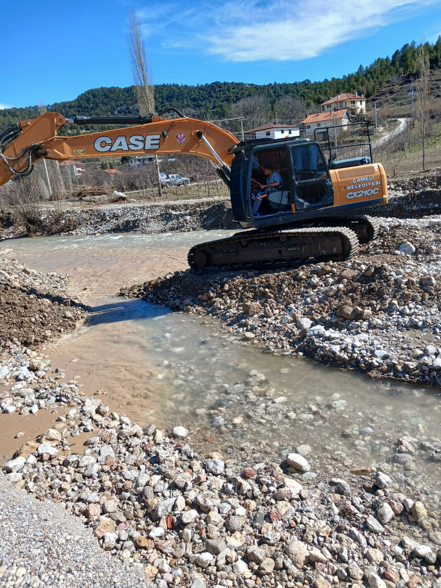 Denizli Cameli Sel Yara1