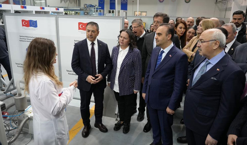 Denizli Model Fabrikasi Acildi