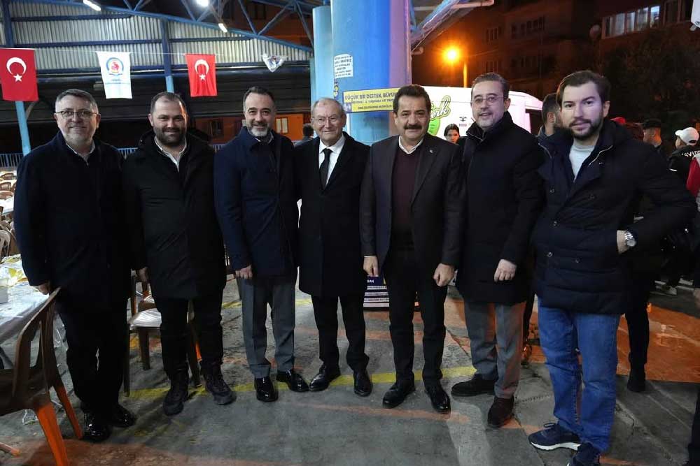 Denizli Sanayi Odasinin Iftar Sofrasi Fatih Mahallesinde Kuruldu 2