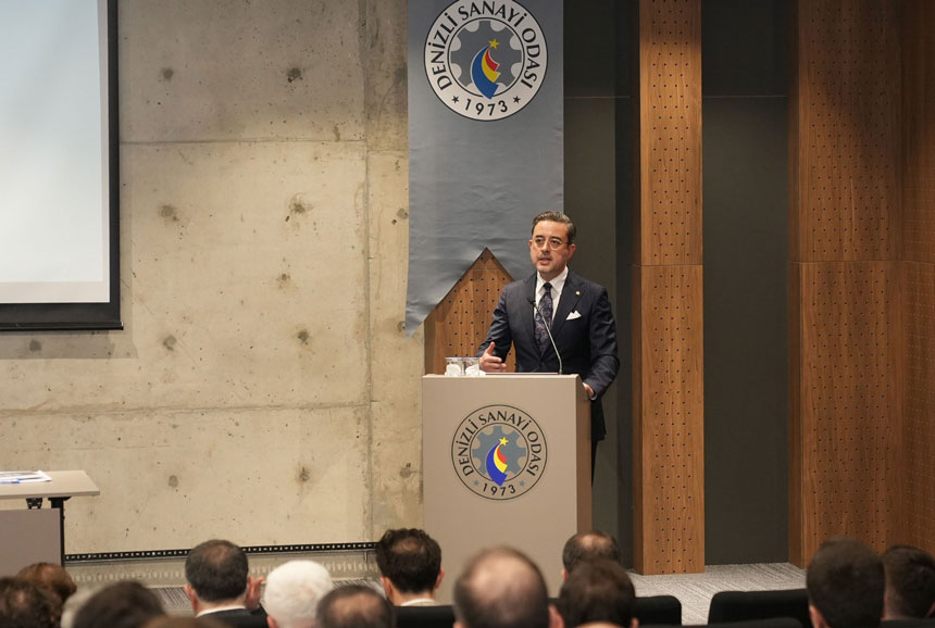 Denizli Tekstilde 2026 Rotasini Cizdi En Kotu Yil Geride Kaliyor