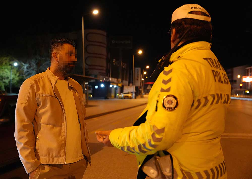 Denizlide Alkollu Stajyer Surucunun Ehliyeti Daimi Olarak Iptal Edildi 1