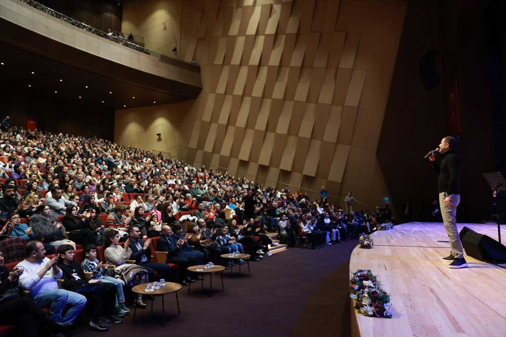 Denizlide Baris Manco Ruzgari Unutulmaz Eserler Tek Bir Agizdan Soylendi2
