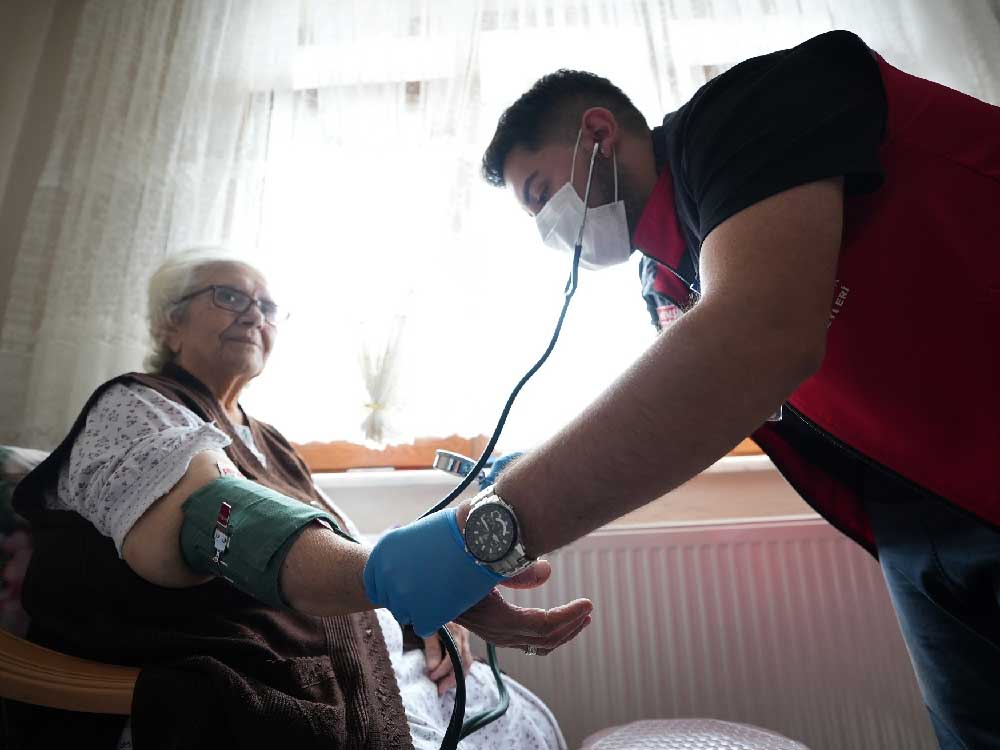 Denizlide Ihtiyac Sahiplerinin Kapisi 150000 Kez Calindi 3