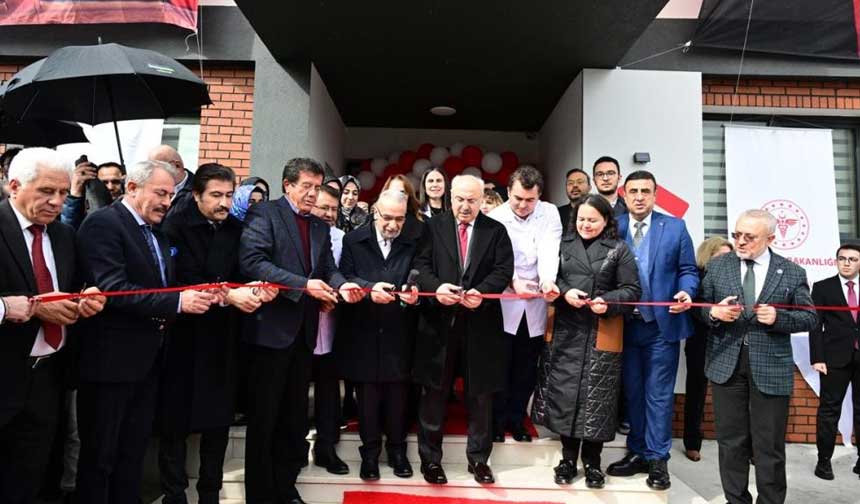 Denizlide Valide Sultan Camii Ve Saglik Merkezi Hizmete Acildi