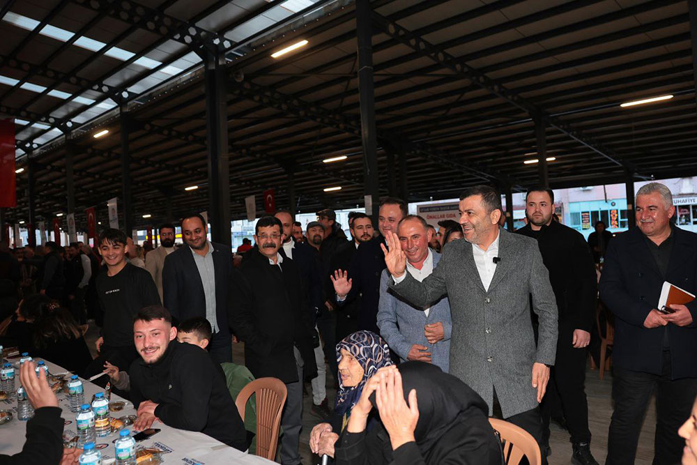 Ramazan Bereketi Her Gun Farkli Bir Mahallede Suruyor 2