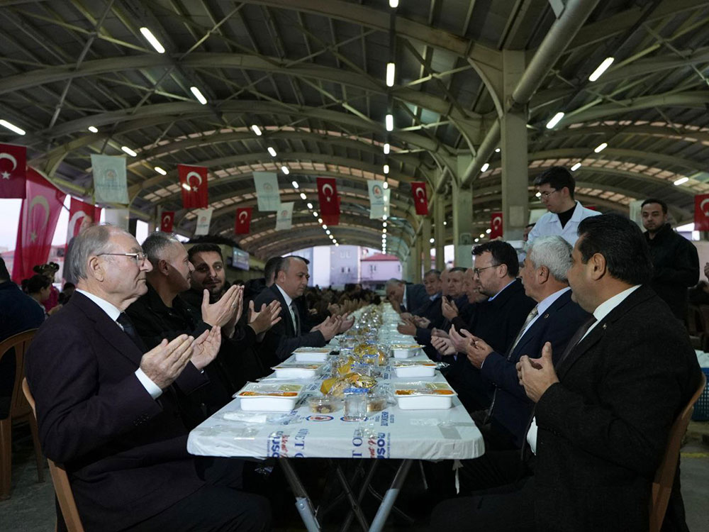 Ramazan Bereketi Her Gun Farkli Bir Mahallede Suruyor 3