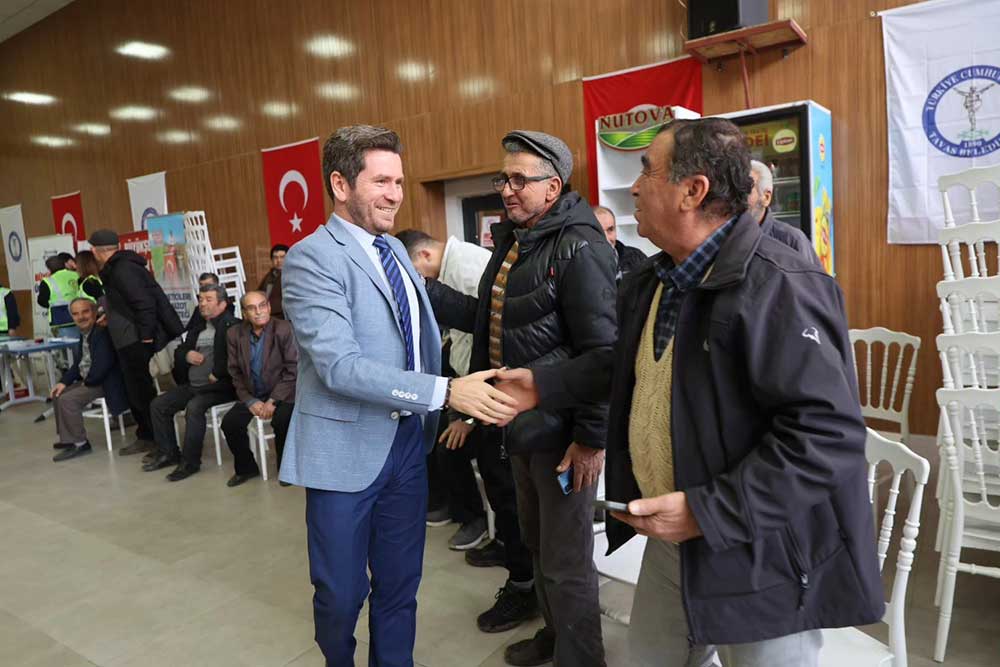 Tavasli Ureticilere 5 Bin 991 Zeytin Fidani Dagitildi 3