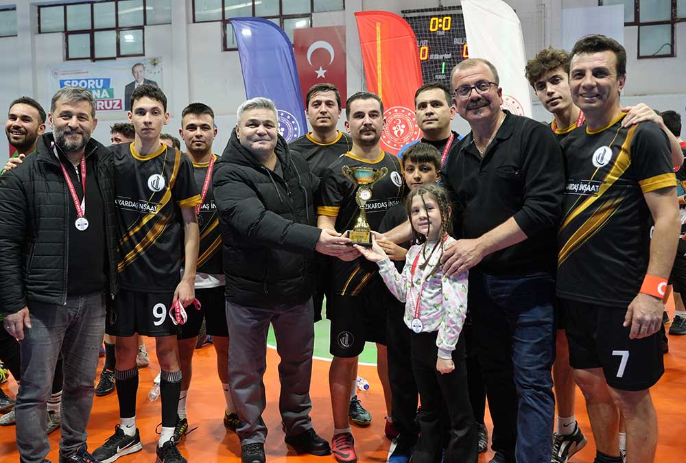 Tavasta Mahalleler Kozlarini Sahada Paylasti 4