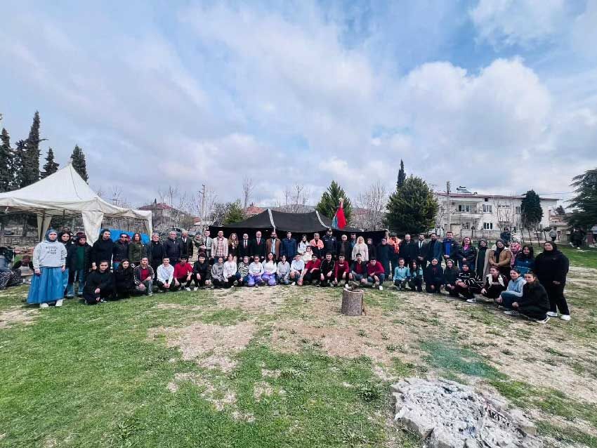 Calda Nevruz Bayrami Renkli Goruntulere Sahne Oldu 4