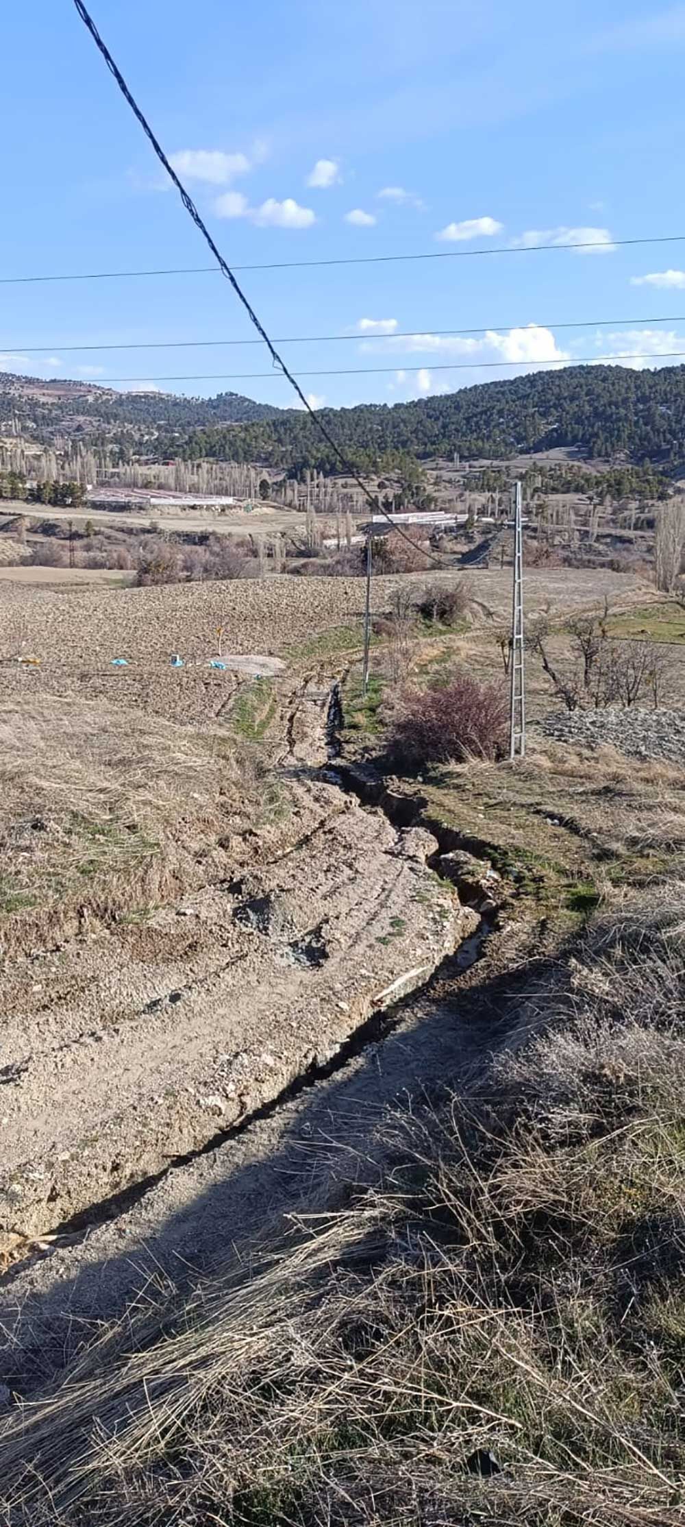 Cameli Belediyesi Yol Bakim Calismalarina Hiz Kesmeden Devam Ediyor 3