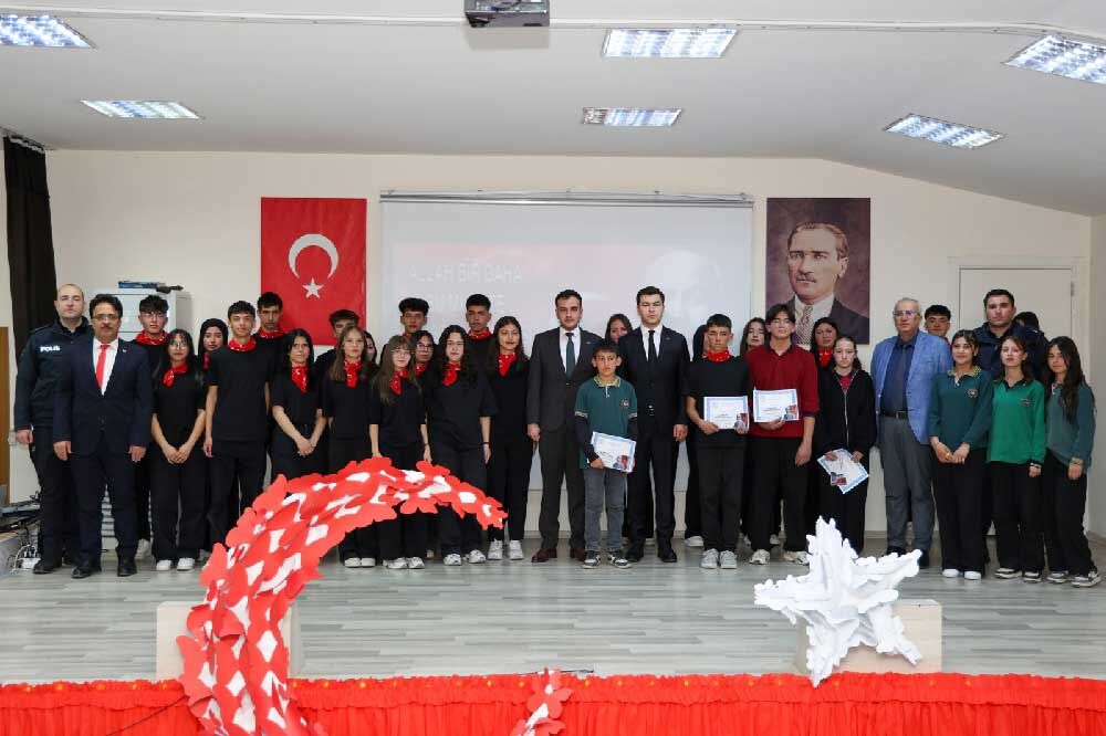 Camelide Istiklal Marsinin Kabulunun 105 Yili Coskuyla Kutlandi 1