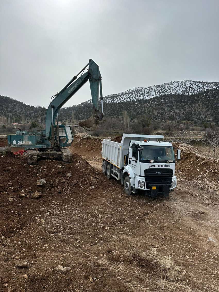 Camelide Ureticiye Buyuk Destek 1