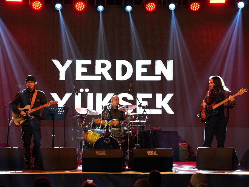 Denizli Bayrami Camlikta Karsiladi 2