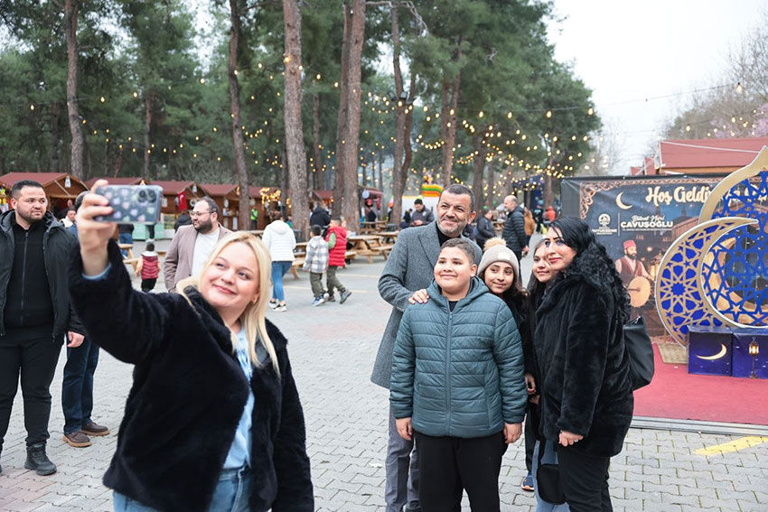 Denizli Bayrami Camlikta Karsiladi