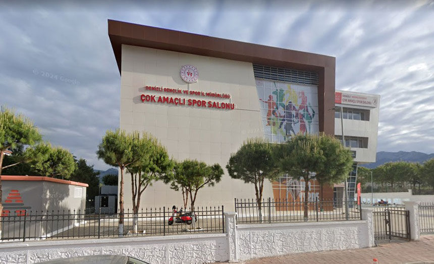 Denizli Spor Salonu Cati Uctu Firtina1