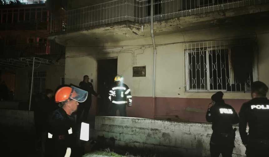 Denizlide Bos Evde Yangin Cikti