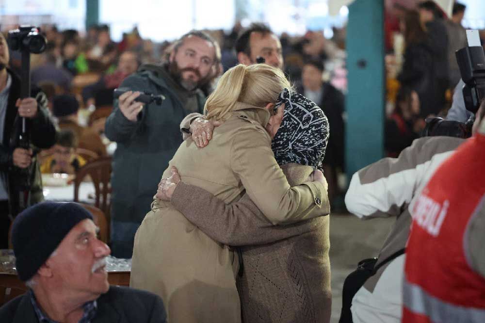 Iftar Sofrasi Bu Kez Ilbade Mahallesine Kuruldu 4