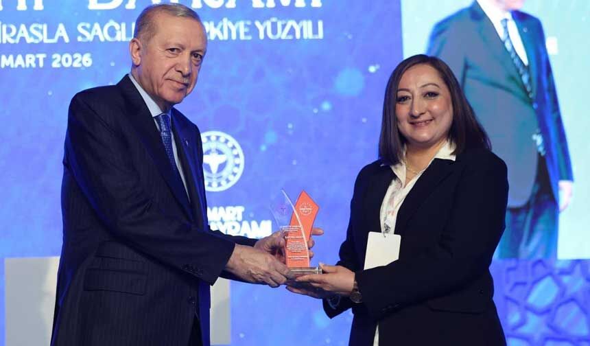 Istanbulda 14 Mart Tip Bayrami Coskusu Denizliye Gurur Veren Odul 3