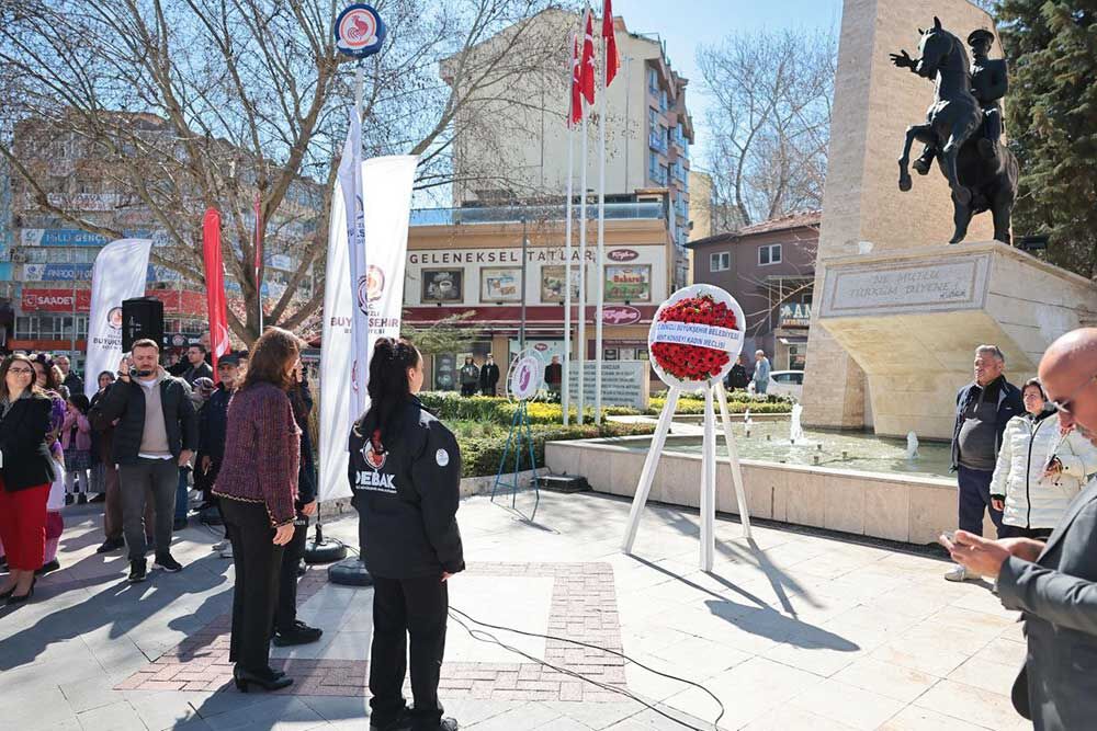 Kent Konseyi Kadin Meclisinden 8 Martta Anlamli Toren 3