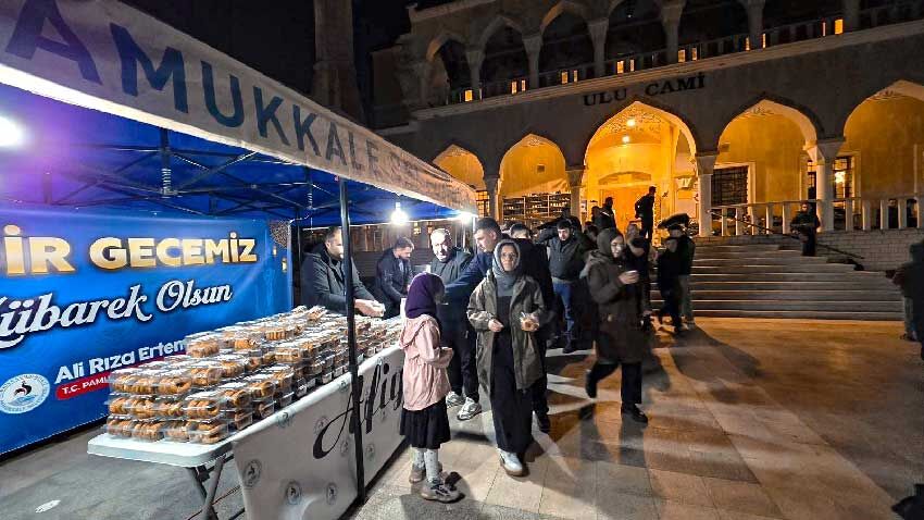 Pamukkale Belediyesi Kadir Gecesinde Binlerce Vatandasla Bulustu 1