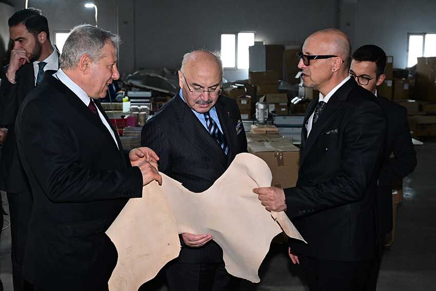 Vali Kosger Deri Fabrikalarina Ziyaret Etti 3
