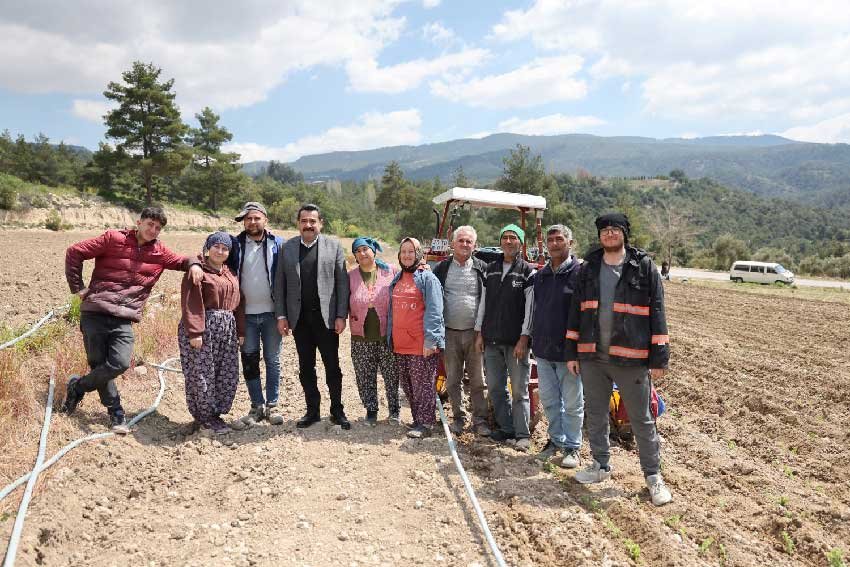 Baskan Ertemur Makamda Degil Tarlada Ter Doktu 1