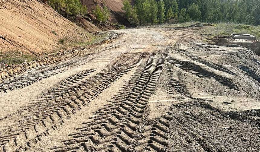 Cameli Belediyesinden Araliksiz Yol Calismasi 2