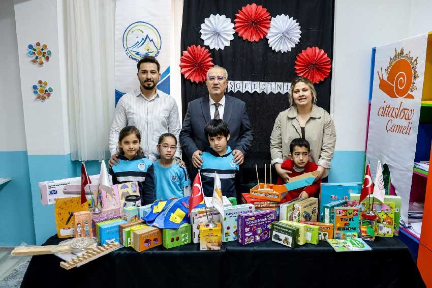 Camelide Ozel Egitim Ogrencilerine Anlamli Destek 2