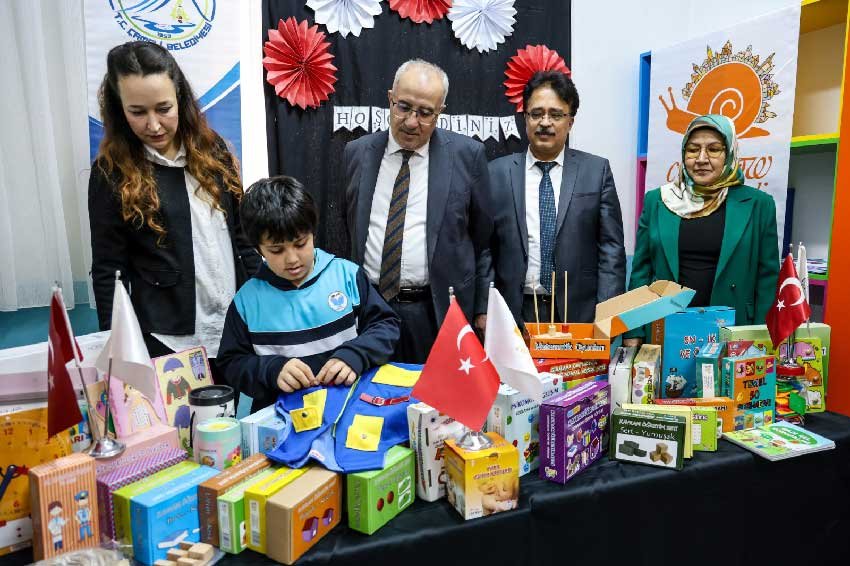 Camelide Ozel Egitim Ogrencilerine Anlamli Destek