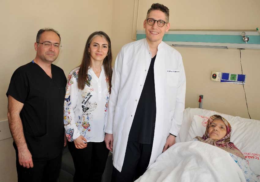 Denizli Devlet Hastanesinde Over Kanseri Hastasina Hipec Ameliyati 1