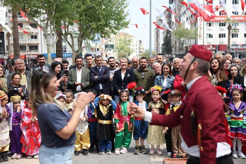 Denizli Merkezefendide 2 Uluslararasi Cocuk Ve Genclik Tiyatrolari Festivali Basladi 1