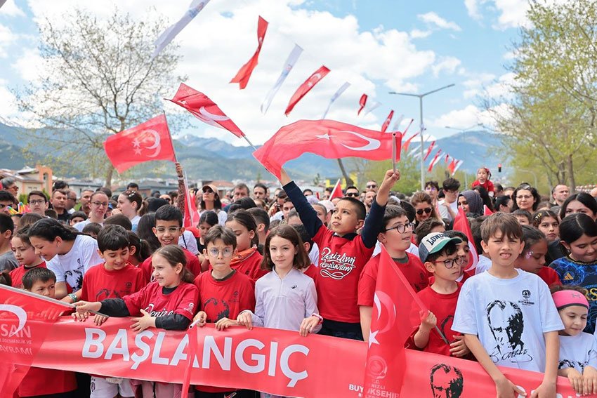 Denizlide 23 Nisan Coskusu Basladi 1 3