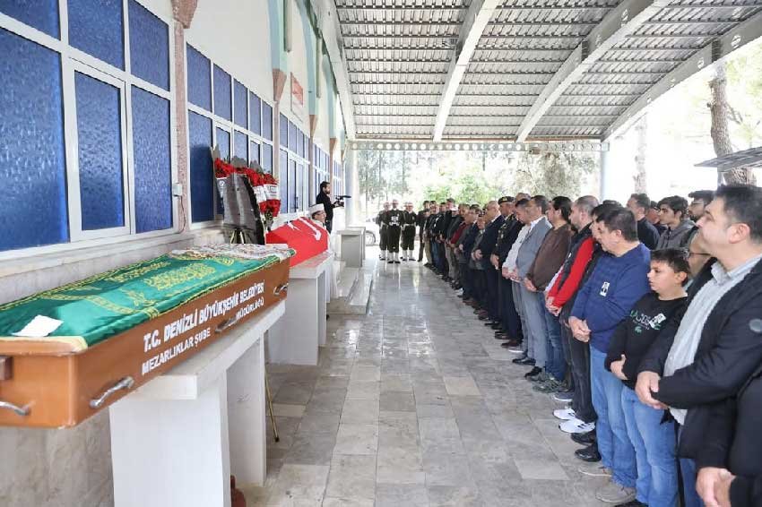Denizlili Kibris Gazisi Mustafa Kurkcu Son Yolculuguna Ugurlandi 3