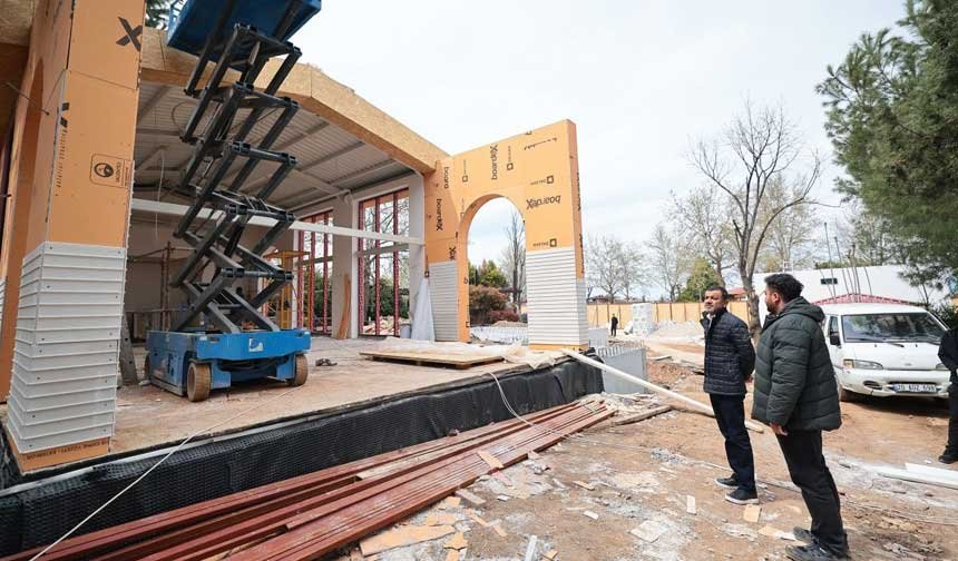 Yunus Emre Parkindaki Modern Sosyal Tesis Hizla Yukseliyor 1