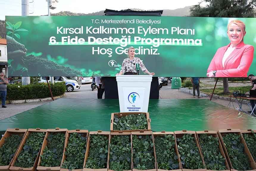 Baskarcida Binlerce Fide Ureticiye Dagitildi 3