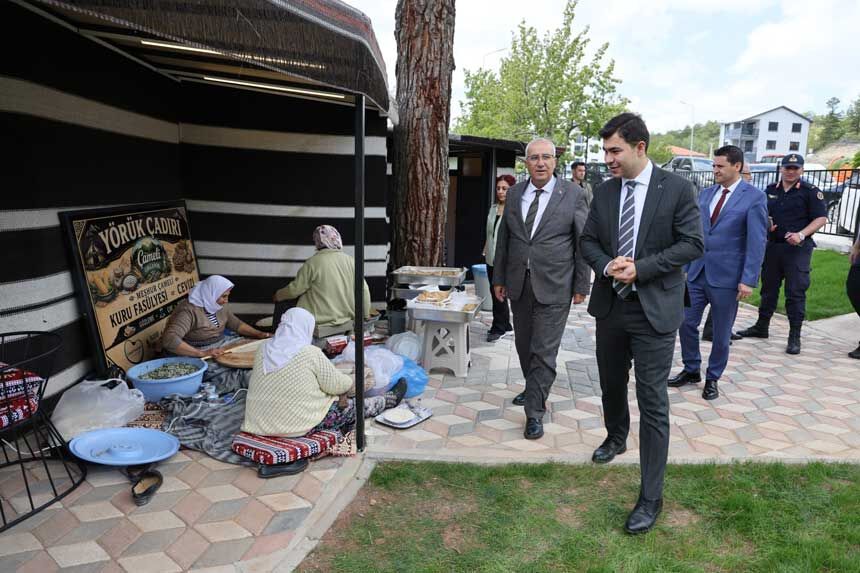 Camelide Geleneksel Lezzet Duragi Yoruk Cadiri Hizmete Acildi