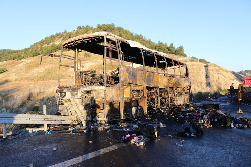 Denizli Otobus Kaza Saraykoy 8 Olu4