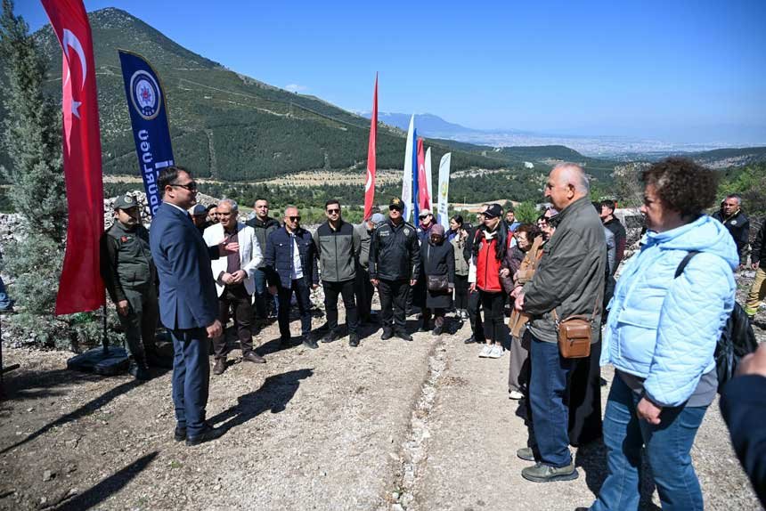Denizlide 28 Polis Sehidi Hatirasina 200 Fidan Toprakla Bulustu2