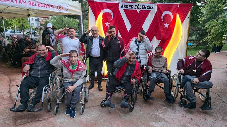 Ozel Asker Ve Ozel Kizlar Icin Unutulmaz Gece 4