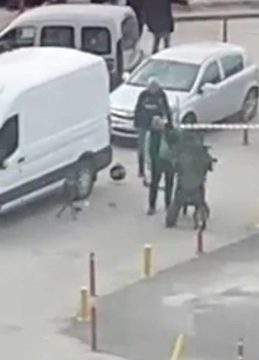 Pau Hastanesi Girisinde Unutulan Canta Panigine Neden Oldu 1