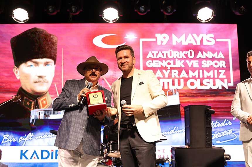 Tavasta 19 Mayis Coskusu Genclik Konseriyle Taclandi 1