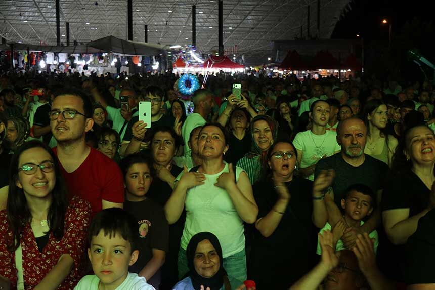 48 Honaz Kiraz Kultur Ve Sanat Festivali Basladi 4