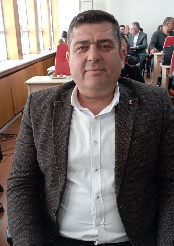 Ak Partili Yavuz Aki Tutuklanan Belediye Baskan Yardimcisi Ile Ilgili Konustu1