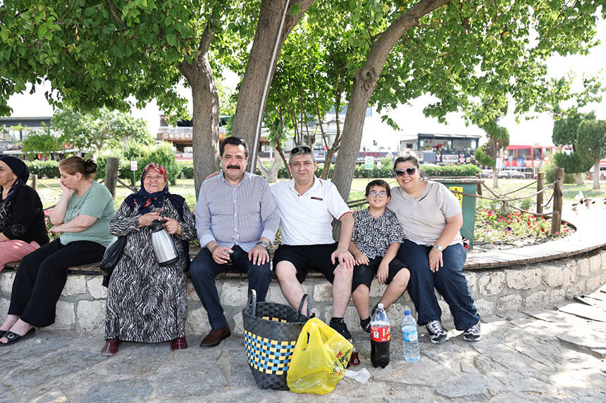 Baskan Ali Riza Ertemur Adim Adim Pamukkaleyi Geziyor 3