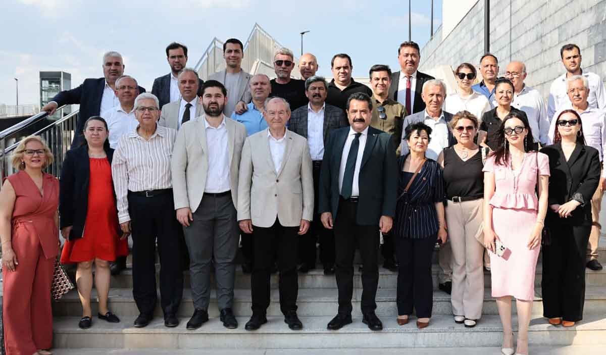 Baskan Ertemur Ve Meclis Uyelerinden Bagbasi Genclik Merkezine Cikarma 1