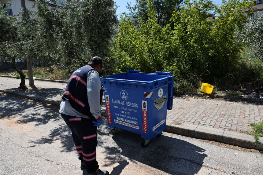 Bayram Bitti Mesai Bitmedi Pamukkalede Mikroplara Karsi Hijyen Kalkani Devreye Girdi1