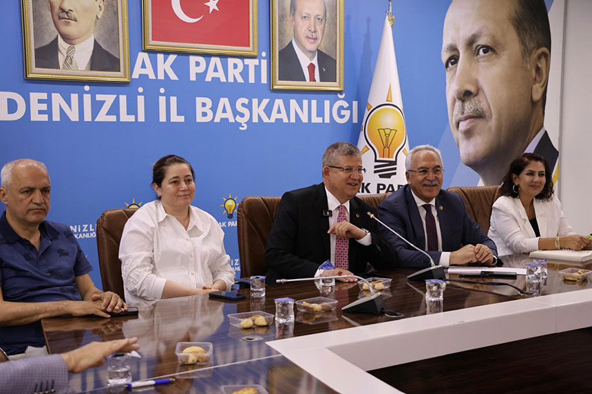Denizli Ak Partide Vefa Zirvesi