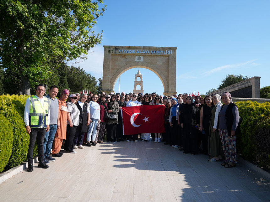 Denizli Buyuksehir Kirsal Mahallelerdeki Kadinlari Canakkaleye Goturuyor