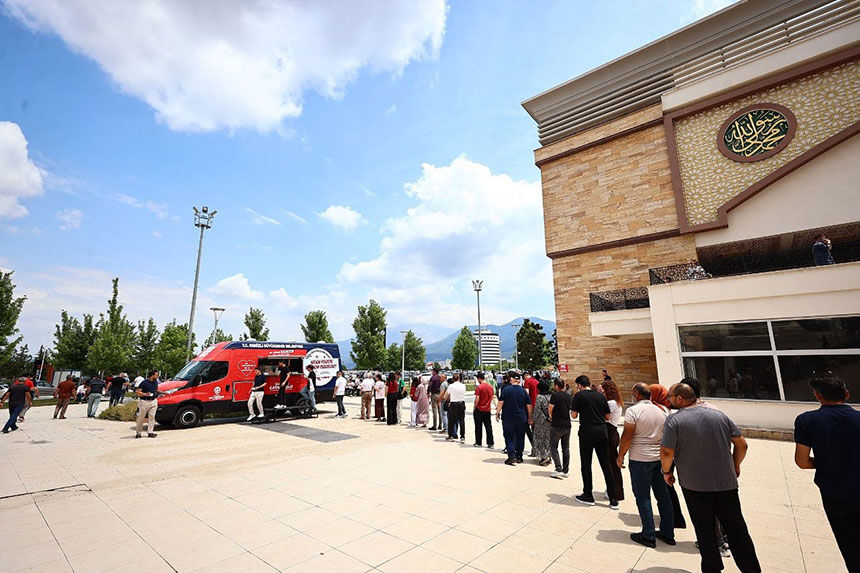 Denizli Buyuksehirden 3 Noktada 10 Bin Kisilik Asure Hayri 1